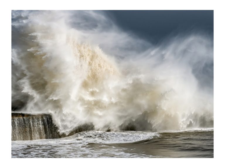 HARR44614_Michelle Bray_Tidal wave Seaham_800px