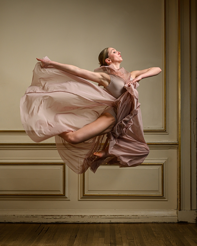 Airborne in Kimbolton Castle